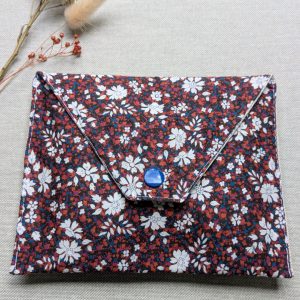 Grande pochette imperméable artisanale pour accessoires de toilette et de beauté