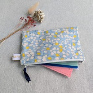 Mini trousse en tissu pour ranger les papiers d'identité, permis et documents essentiels