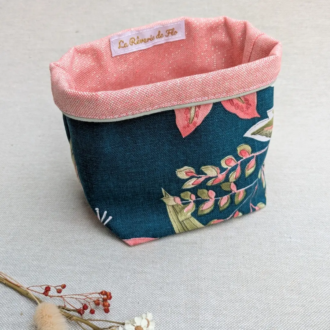 Vide-poche en tissu artisanal pour ranger les petits objets du quotidien